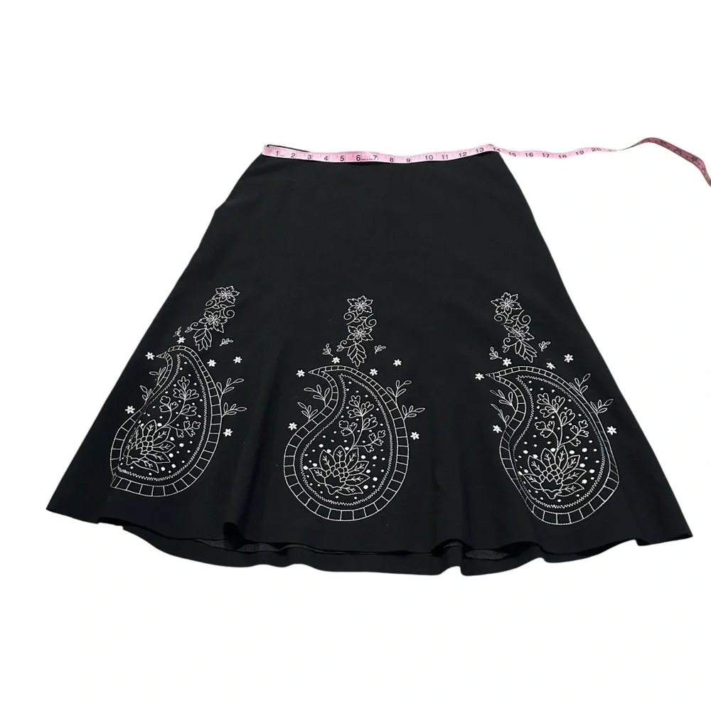 LOFT black embroidered skirt